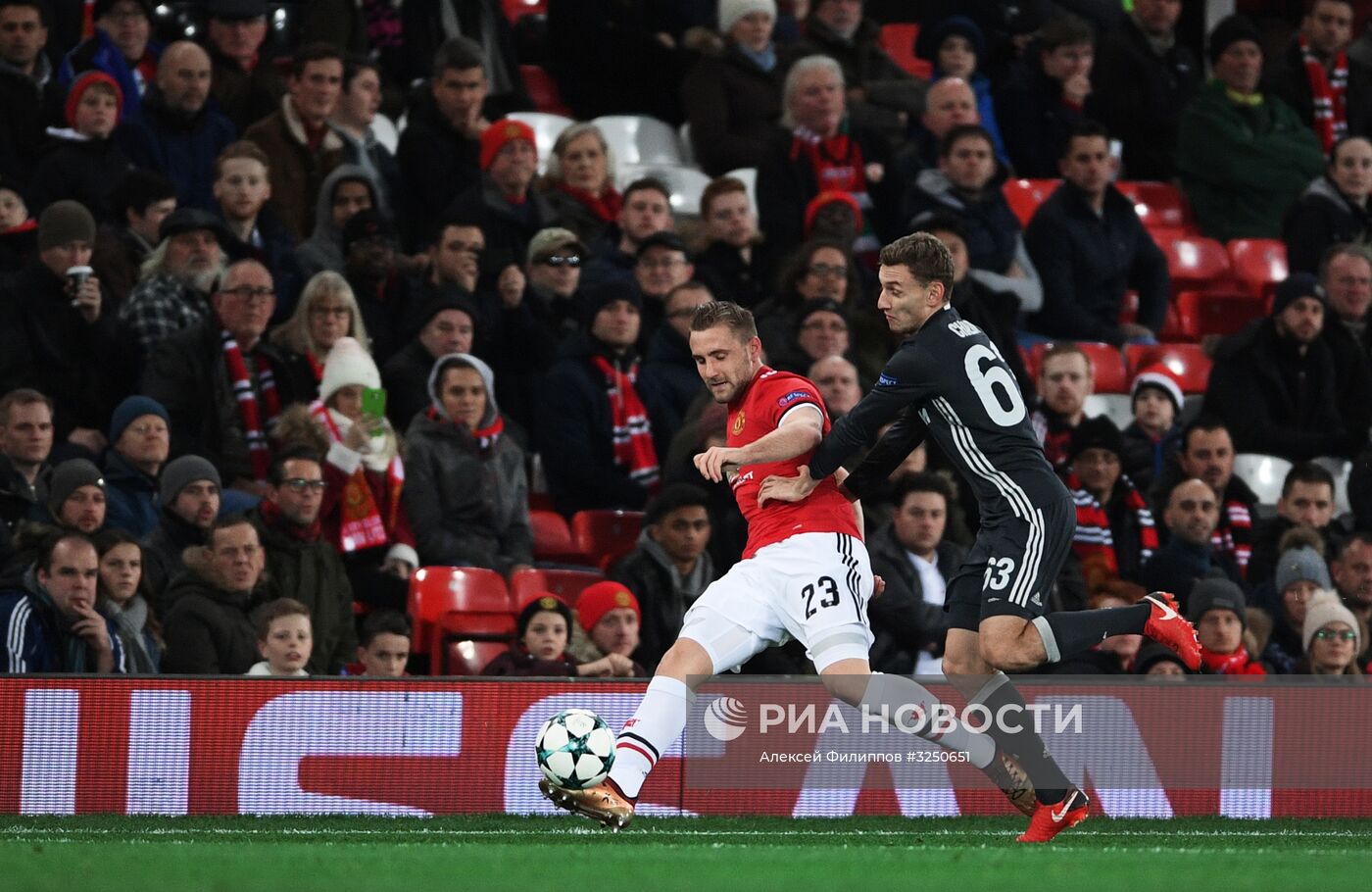Футбол. Лига чемпионов. Матч "Манчестер Юнайтед" - ЦСКА