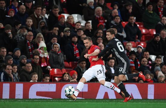 Футбол. Лига чемпионов. Матч "Манчестер Юнайтед" - ЦСКА