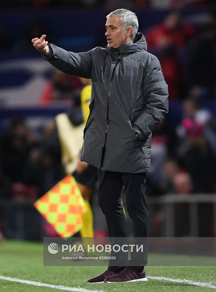 Футбол. Лига чемпионов. Матч "Манчестер Юнайтед" - ЦСКА