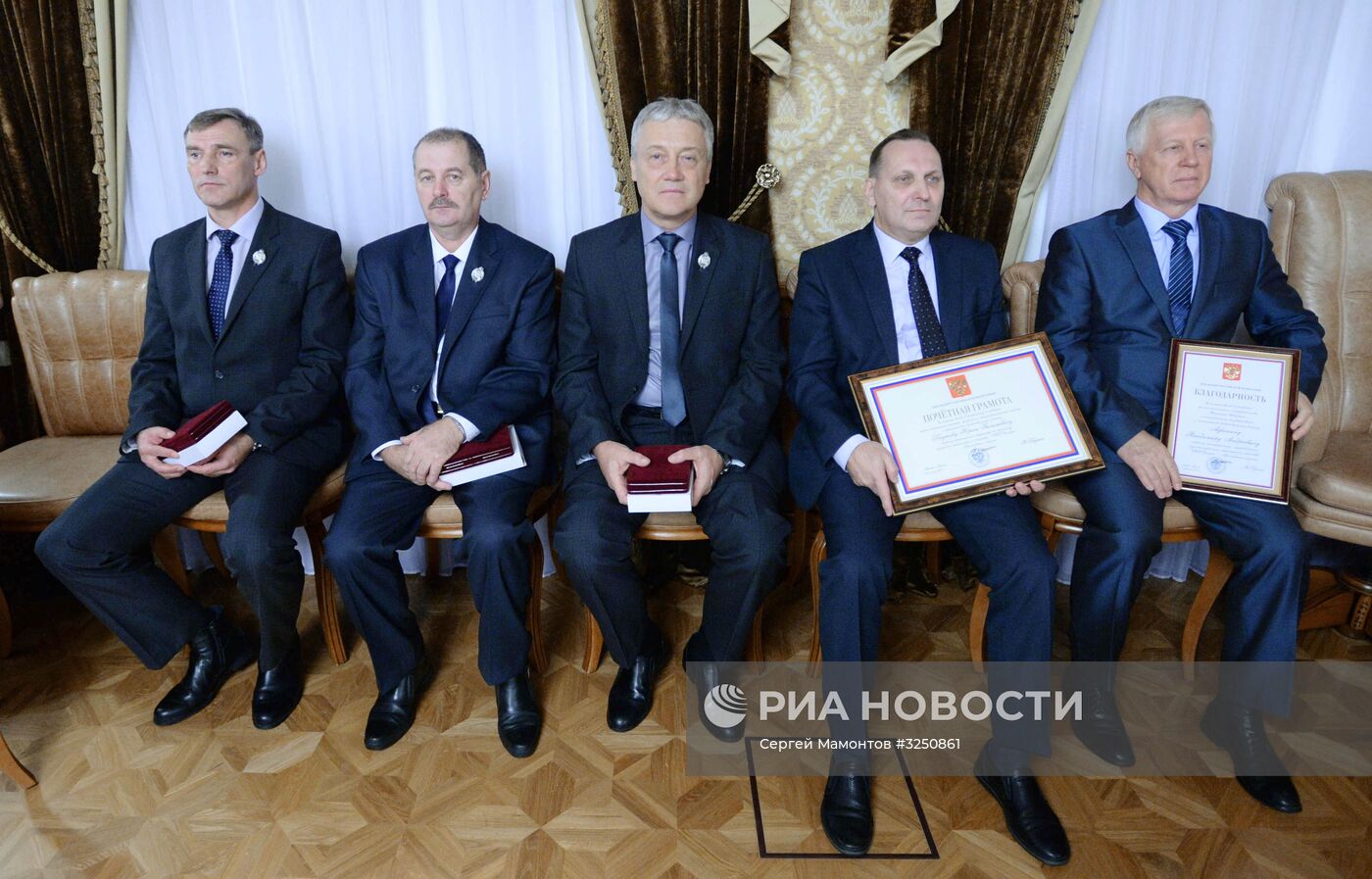 Вице-премьер Д. Рогозин вручил награды сотрудникам ПАО "ОДК-Сатурн"