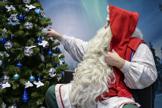 Финский Дед Мороз Йоулупукки посетил Санкт-Петербург