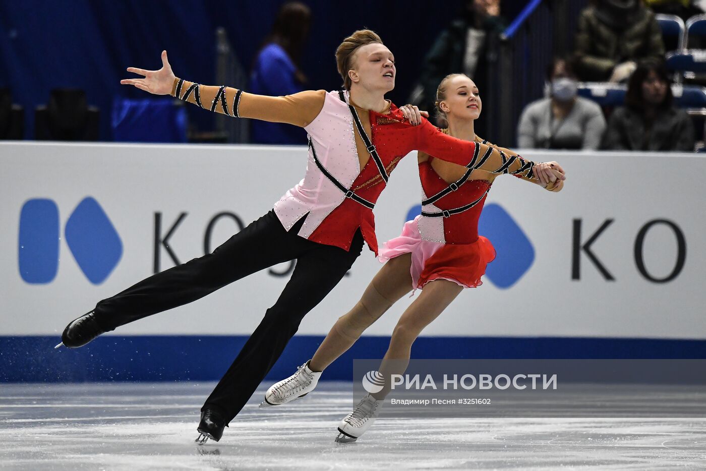 Фигурное катание. Финал ГП. Юниоры. Пары. Короткая программа