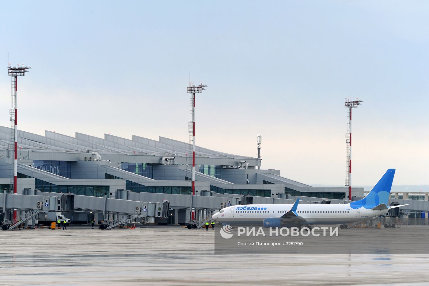 Открытие аэропортового комплекса "Платов" в Ростове-на-Дону