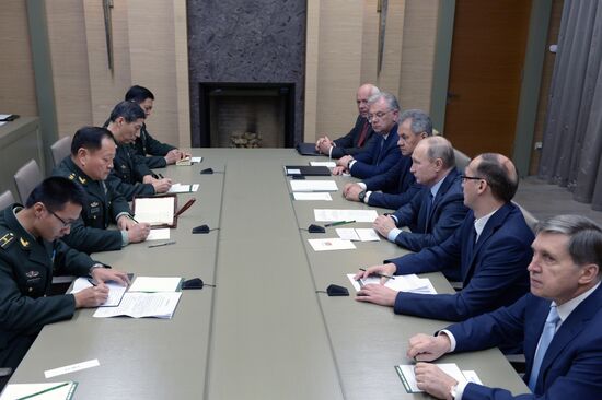 Президент РФ В. Путин встретился с зампредом Центрального военного совета КПК Чжаном Юся