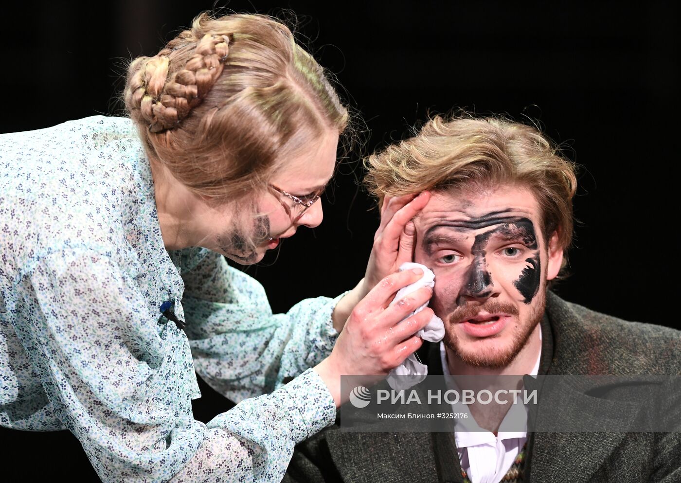 Показ спектакля "Стефан Цвейг. Новеллы" в театре Вахтангова