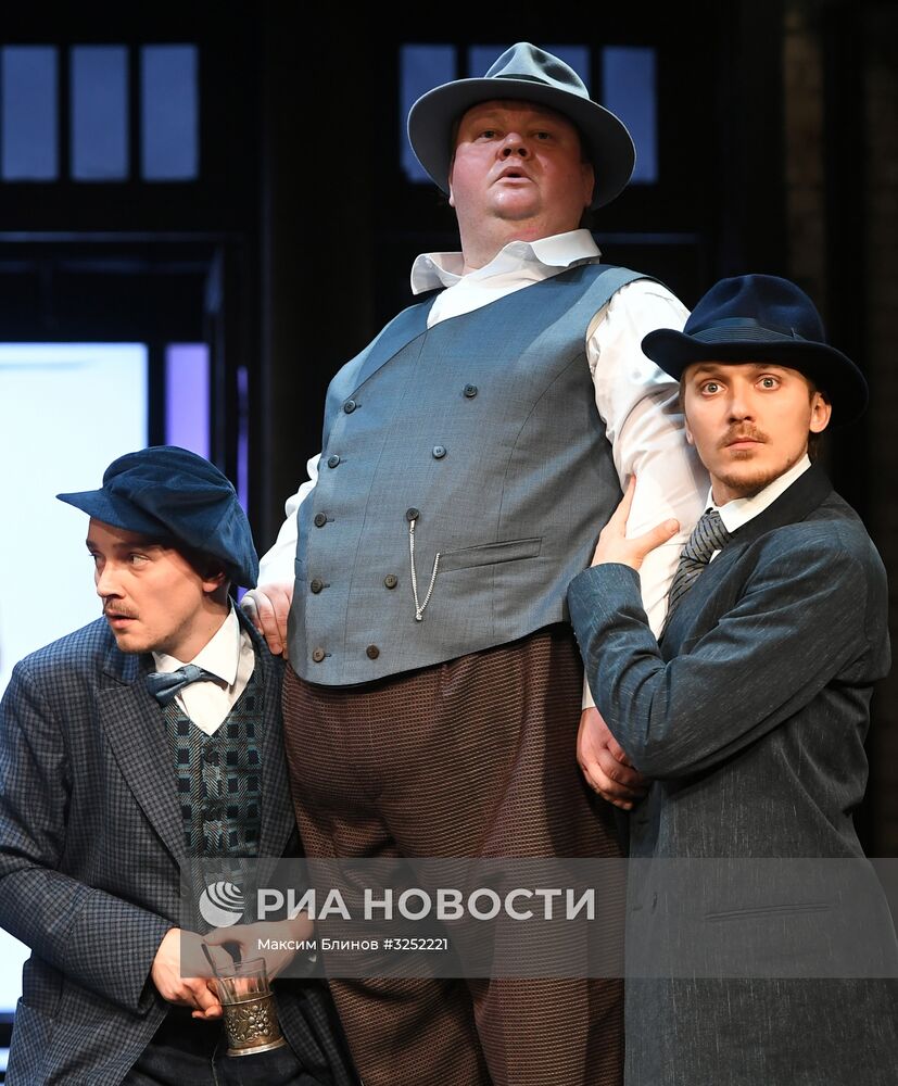 Показ спектакля "Стефан Цвейг. Новеллы" в театре Вахтангова