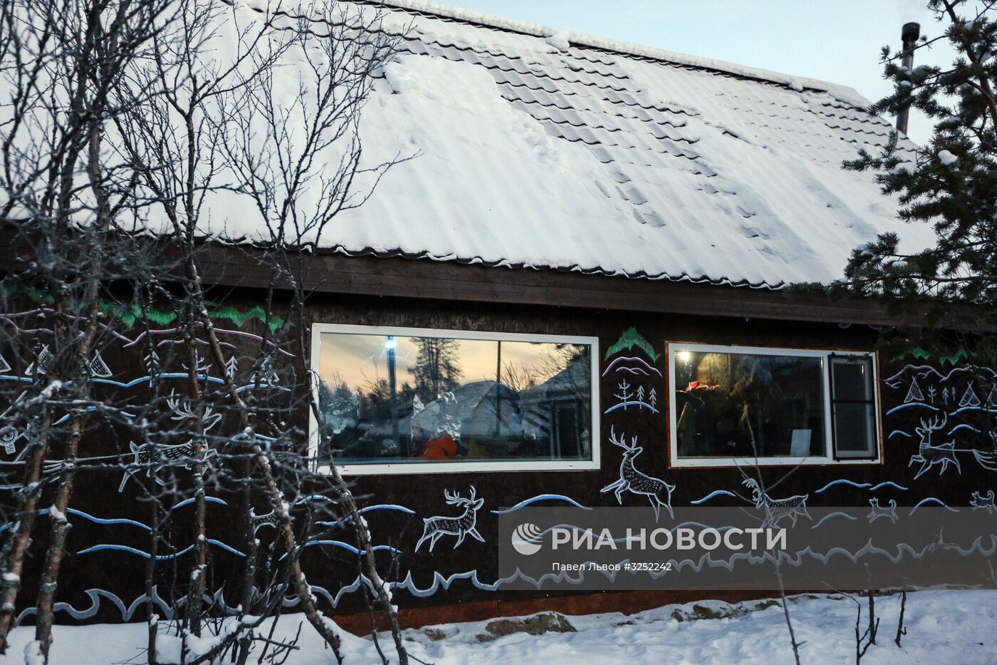 Саамская деревня "Самь-Сыйт" в Мурманской области