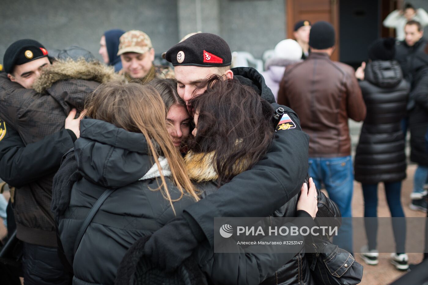 Прием присяги бойцами бригады морской пехоты ЧФ в Севастополе