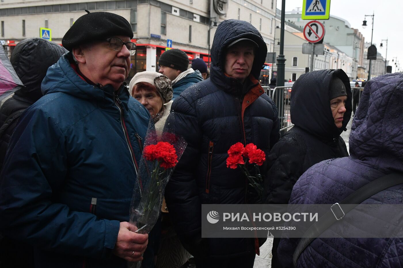 Прощание с народным артистом СССР Леонидом Броневым