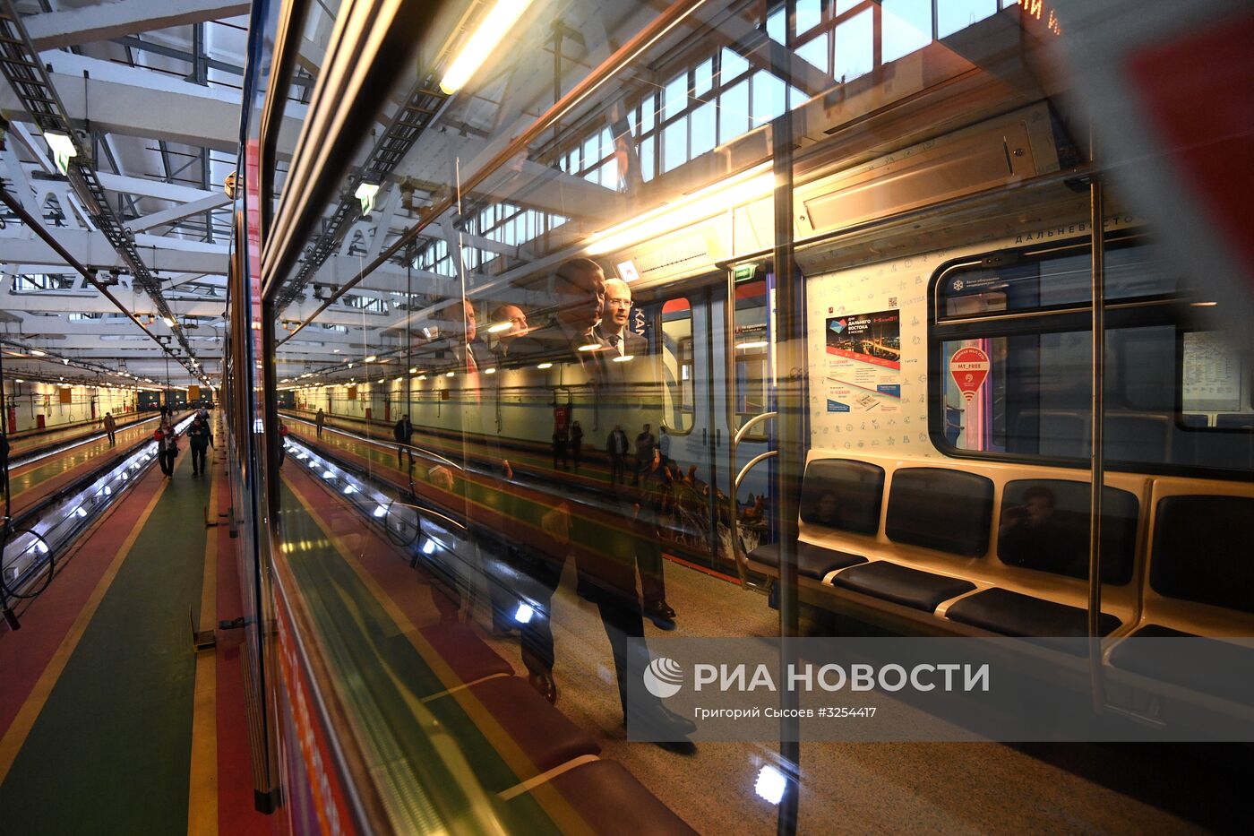 Запуск тематического поезда "Дальневосточный экспресс"