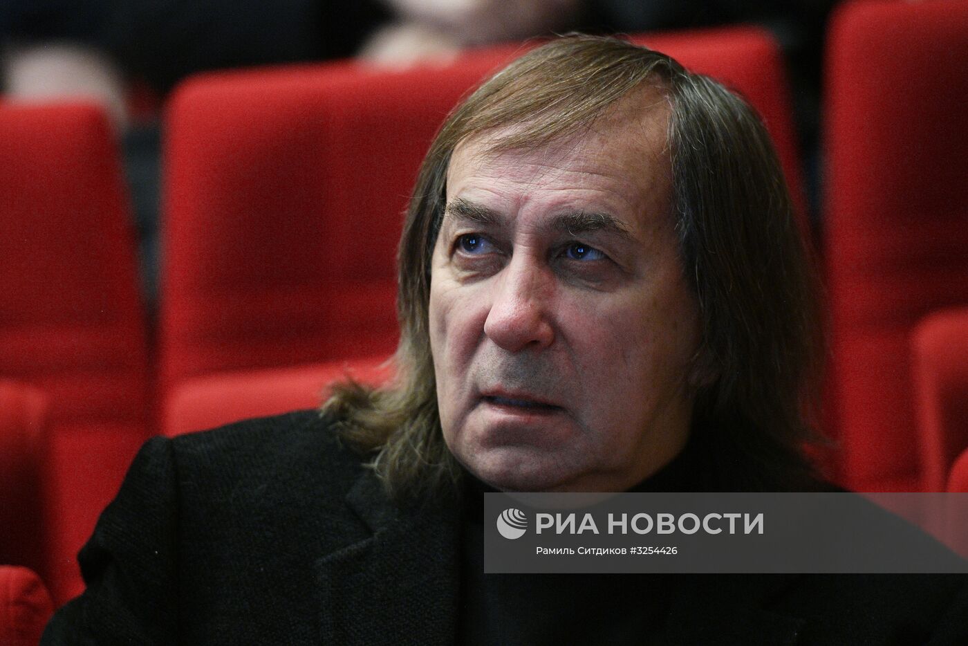 Съезд Союза кинематографистов России