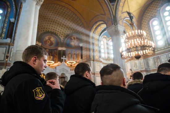 Освящение Андреевских флагов кораблей и судов ЧФ в Севастополе