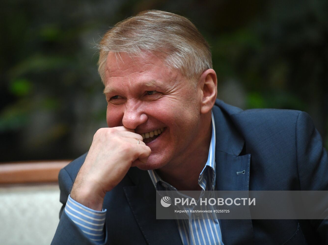 Награждение деятелей культуры и искусства государственными наградами РФ