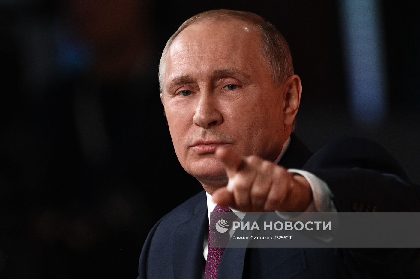 Ежегодная большая пресс-конференция президента РФ Владимира Путина