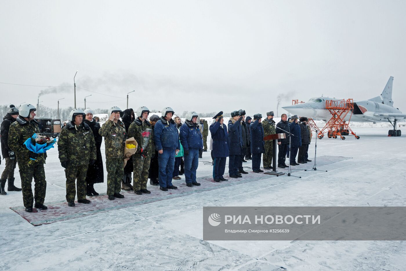 Возвращение бомбардировщиков Ту-22М3 в место постоянного базирования в Иркутской области