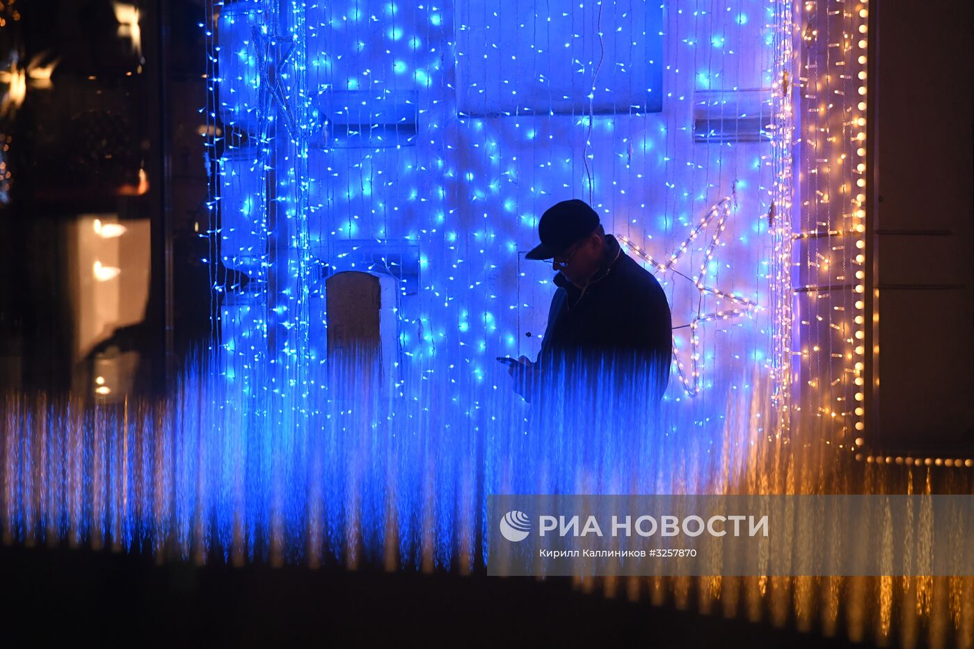 Новогодняя иллюминация в Москве