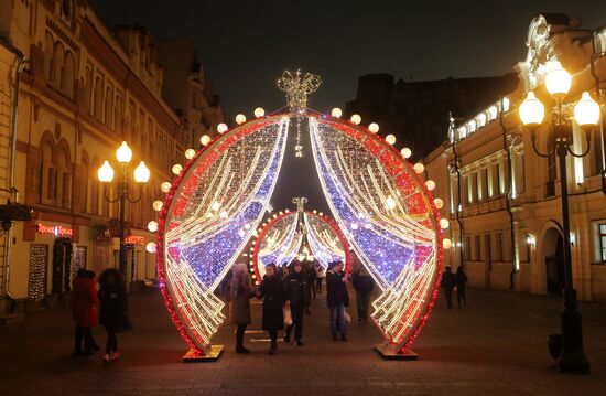 Новогодняя иллюминация в Москве