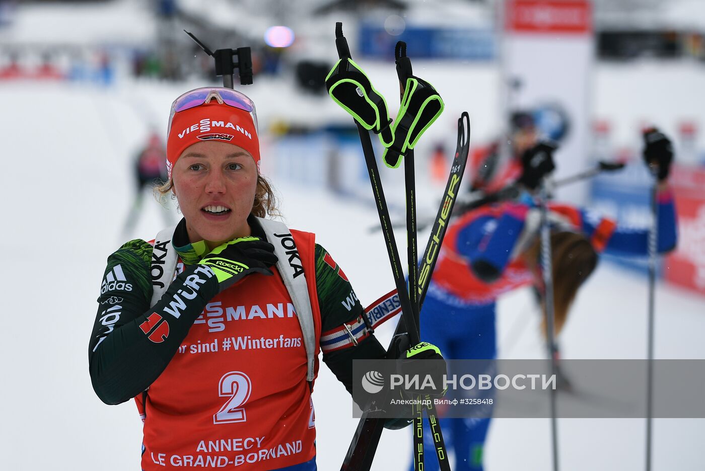 Биатлон. III этап Кубка мира. Женщины. Гонка преследования