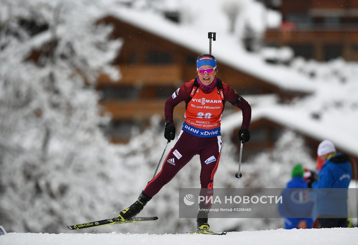 Биатлон. III этап Кубка мира. Женщины. Гонка преследования