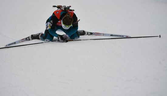 Биатлон. III этап Кубка мира. Женщины. Гонка преследования