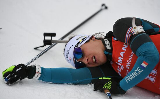 Биатлон. III этап Кубка мира. Женщины. Гонка преследования