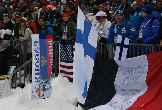 Биатлон. III этап Кубка мира. Женщины. Гонка преследования