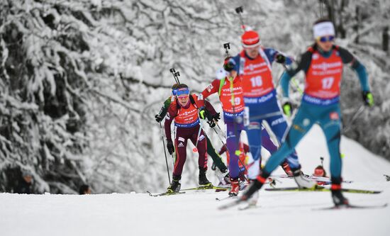 Биатлон. III этап Кубка мира. Женщины. Гонка преследования