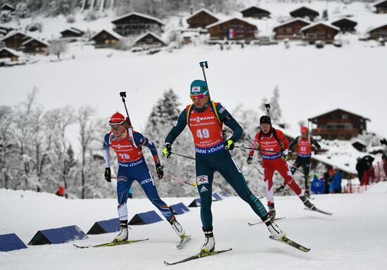 Биатлон. III этап Кубка мира. Женщины. Гонка преследования