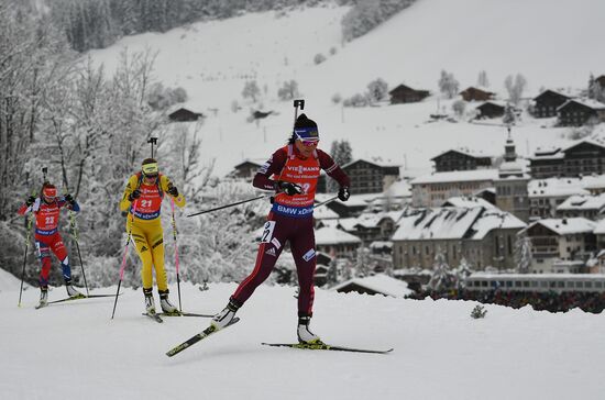 Биатлон. III этап Кубка мира. Женщины. Гонка преследования