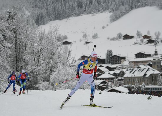 Биатлон. III этап Кубка мира. Женщины. Гонка преследования