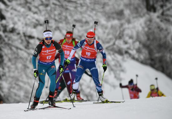 Биатлон. III этап Кубка мира. Женщины. Гонка преследования