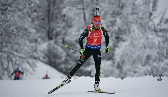 Биатлон. III этап Кубка мира. Женщины. Гонка преследования
