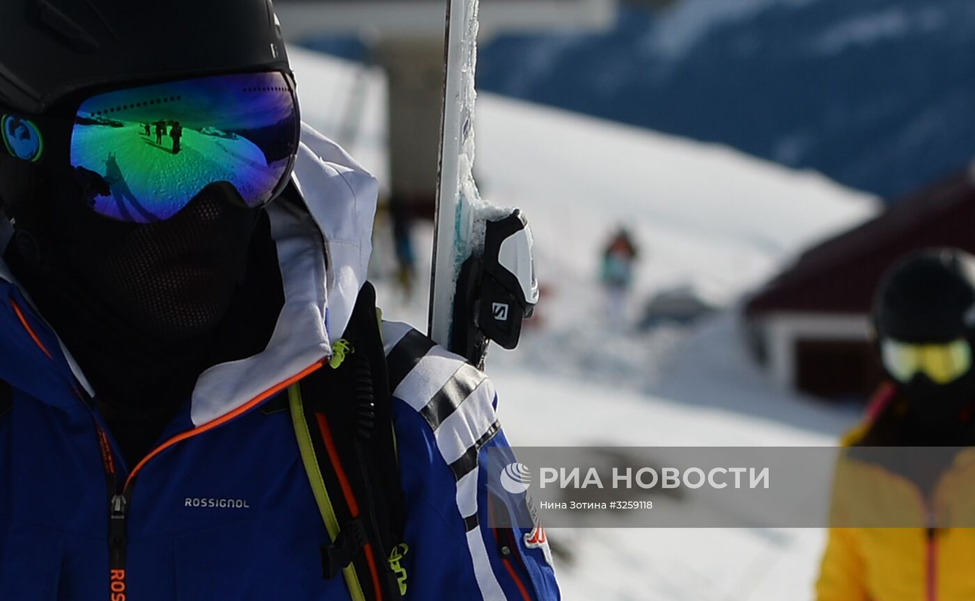 Открытие сезона на горнолыжном курорте "Роза Хутор" в Сочи