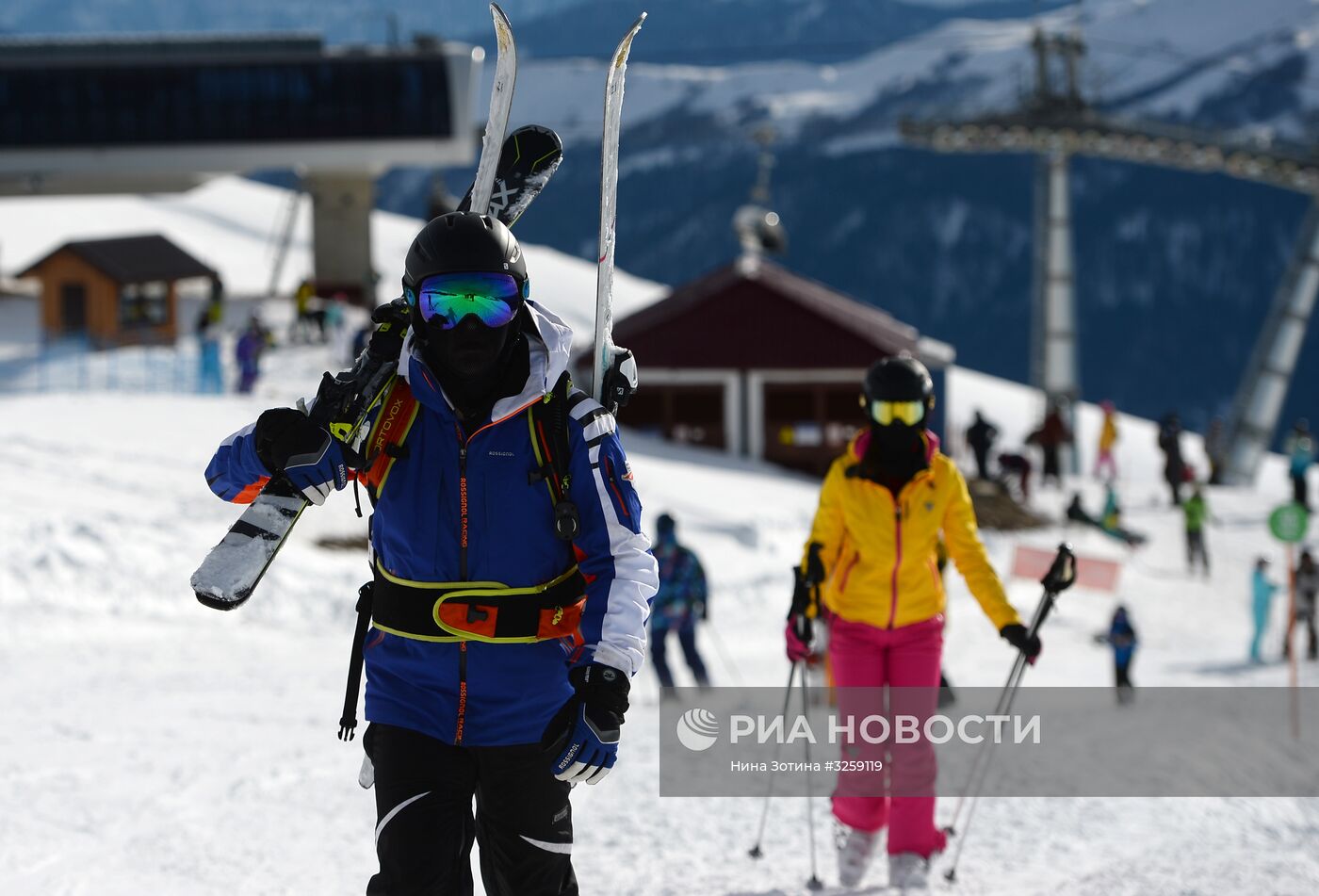 Открытие сезона на горнолыжном курорте "Роза Хутор" в Сочи