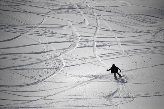 Открытие сезона на горнолыжном курорте "Роза Хутор" в Сочи