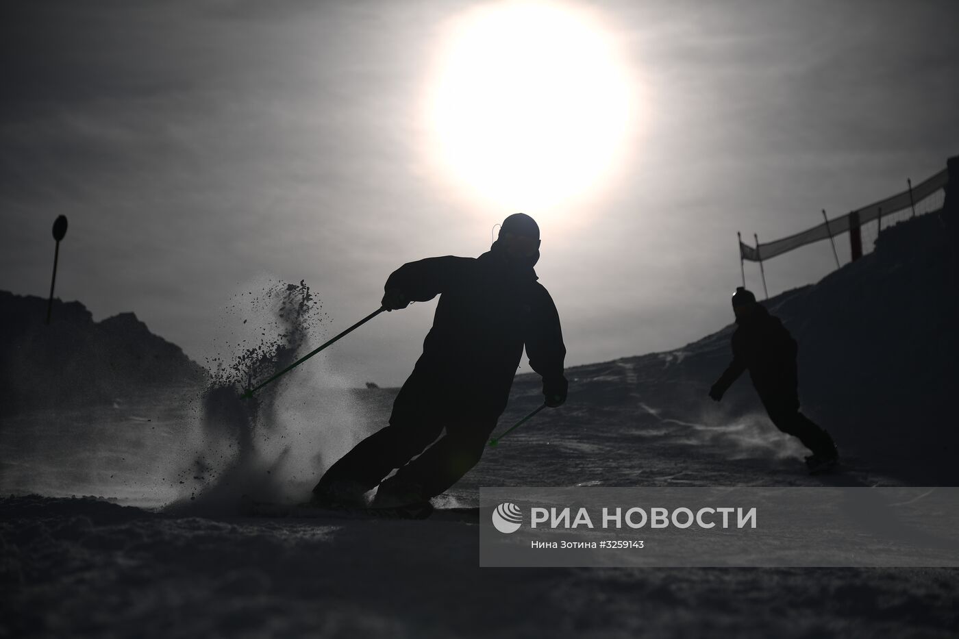 Открытие сезона на горнолыжном курорте "Роза Хутор" в Сочи