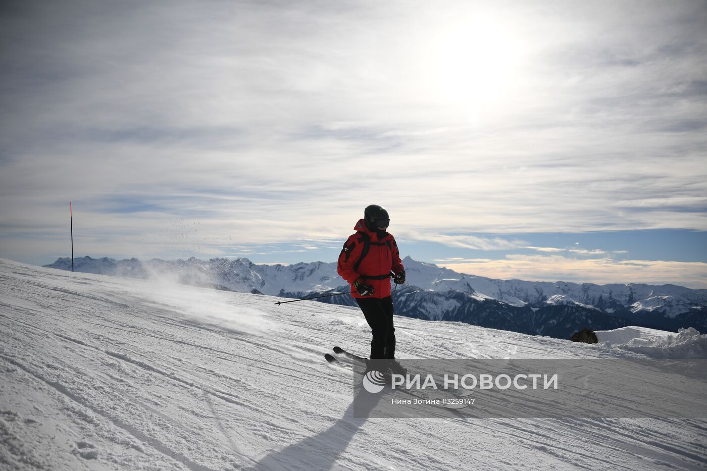 Открытие сезона на горнолыжном курорте "Роза Хутор" в Сочи