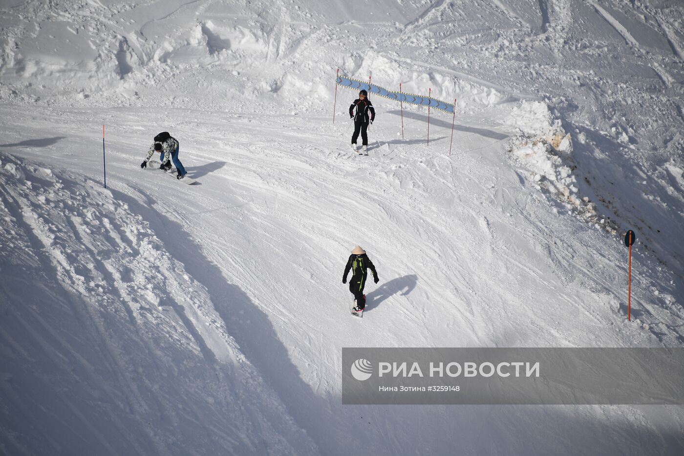 Открытие сезона на горнолыжном курорте "Роза Хутор" в Сочи
