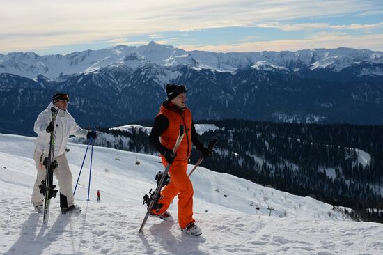 Открытие сезона на горнолыжном курорте "Роза Хутор" в Сочи