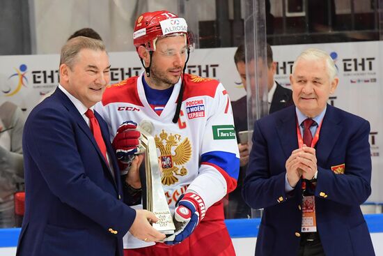 Хоккей. Кубок Первого канала. Матч Россия - Финляндия