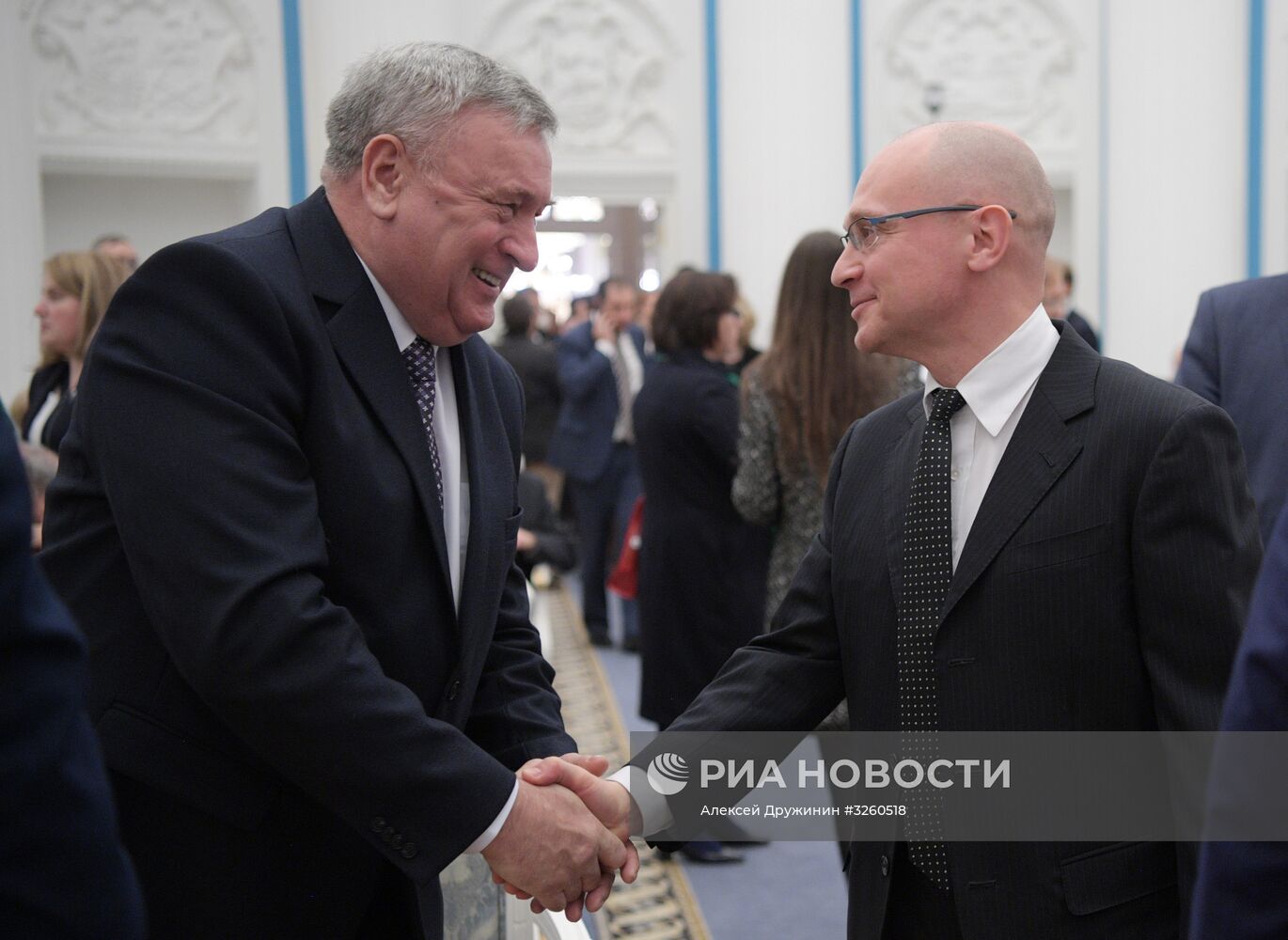 Президент РФ В. Путин вручил госпремии за достижения в области правозащитной и благотворительной деятельности