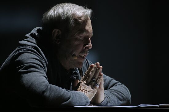 Музыкальный мультимедийный спектакль "Черт, солдат и скрипка"