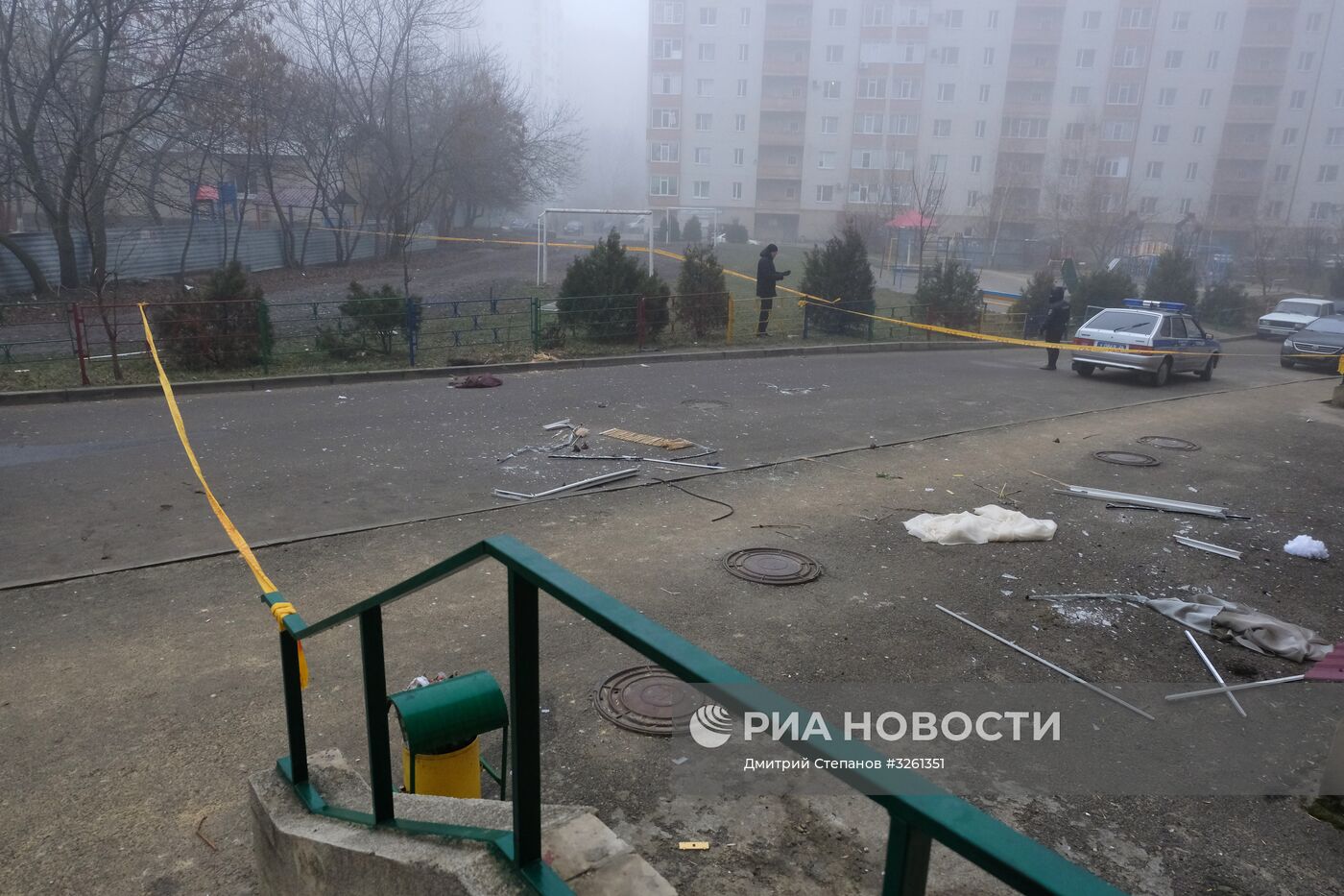 Ситуация около жилого дома в Ставрополе, где произошел взрыв гранаты