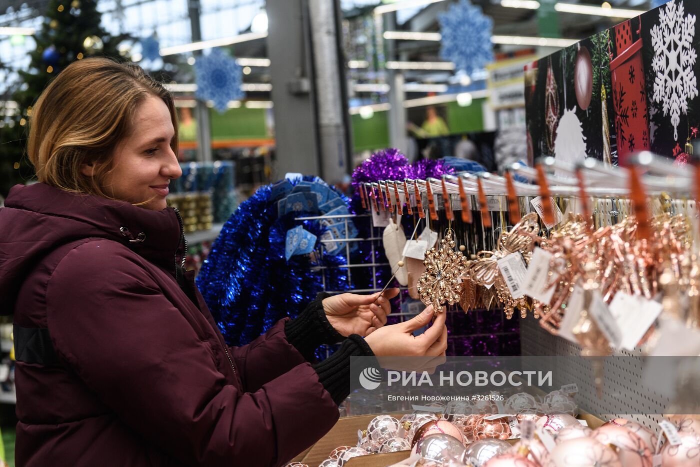 Предновогодняя торговля в Москве