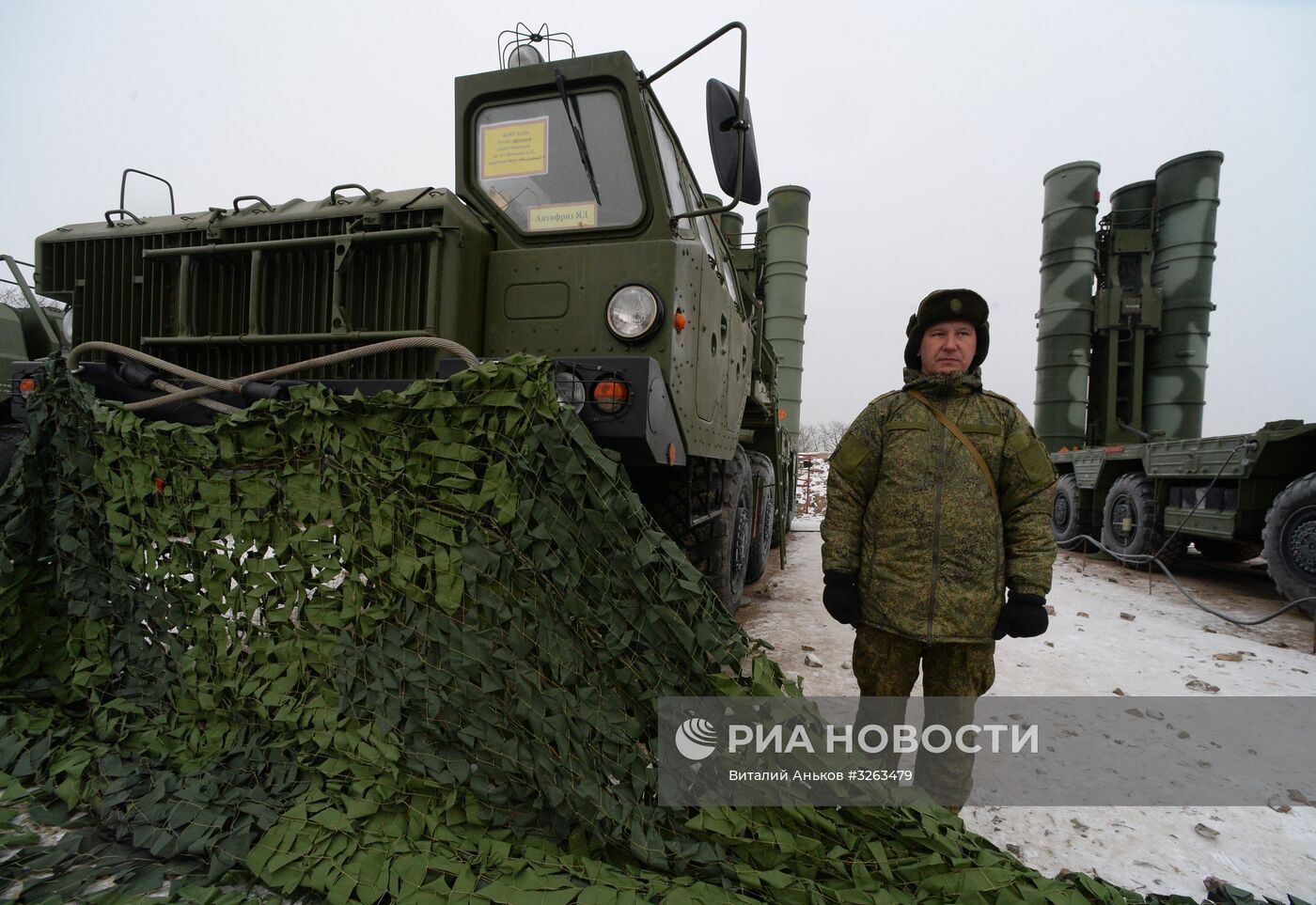 Дивизион ЗРК С-400 заступил на боевое дежурство в районе Владивостока