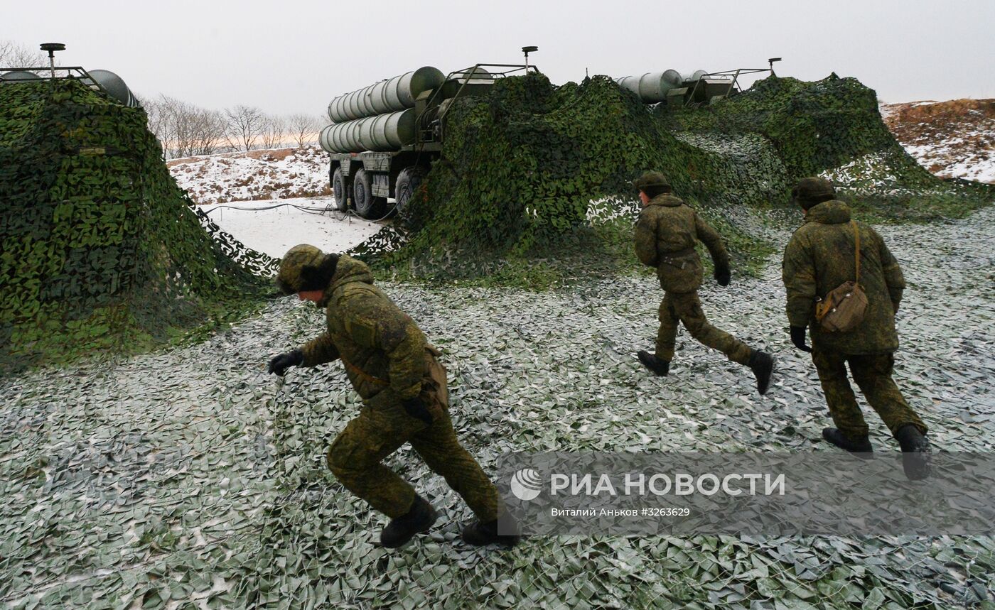 Дивизион ЗРК С-400 заступил на боевое дежурство в районе Владивостока