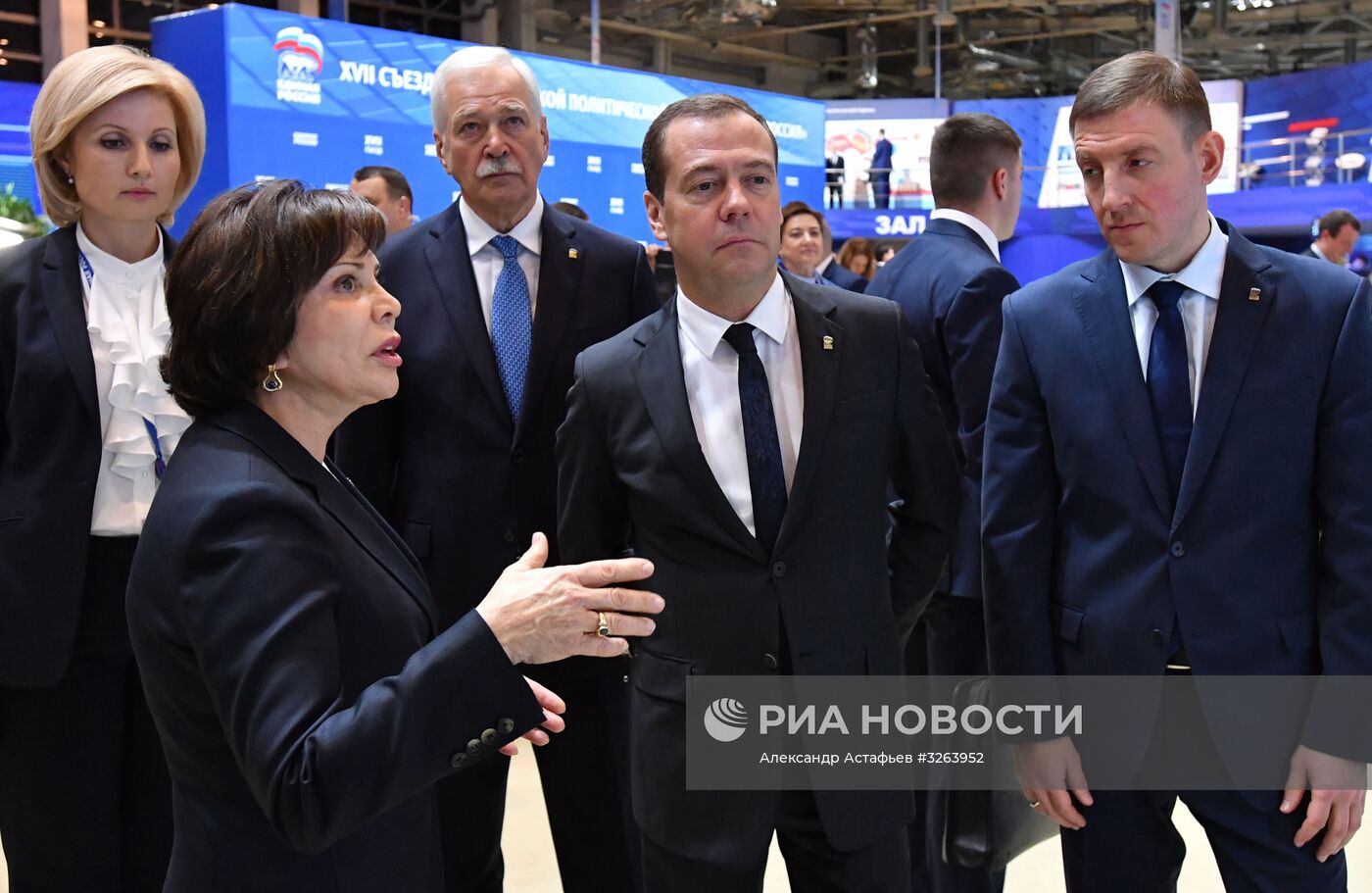 Премьер-министр РФ Д. Медведев принял участие в мероприятиях в рамках XVII Съезда партии "Единая Россия"