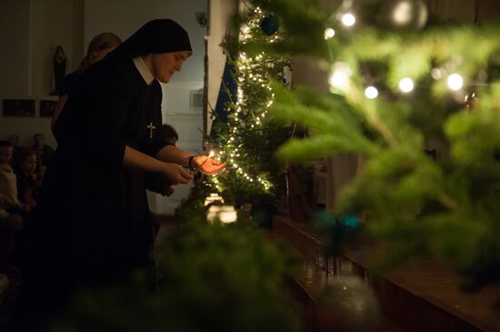 Празднование католического Рождества в России
