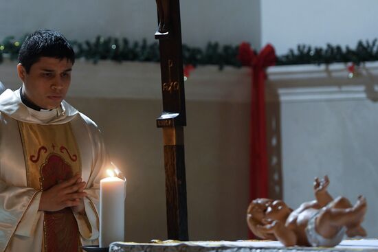 Празднование католического Рождества в России