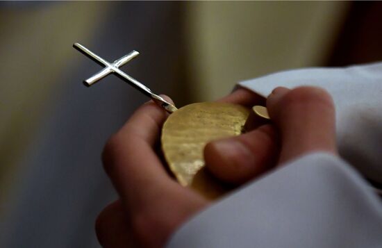 Празднование католического Рождества в России